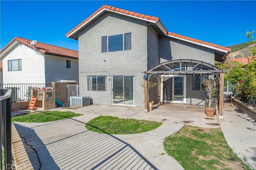 Ridge At White's Cyn (RGWC) - Residential