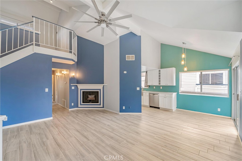 20329 Rue Crevier #546