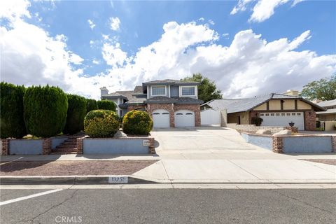 13259 Country Club Victorville CA 92395