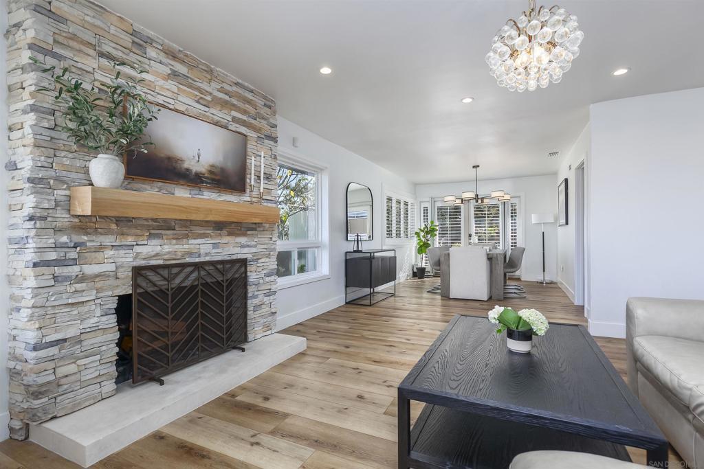 Del Cerro - Residential