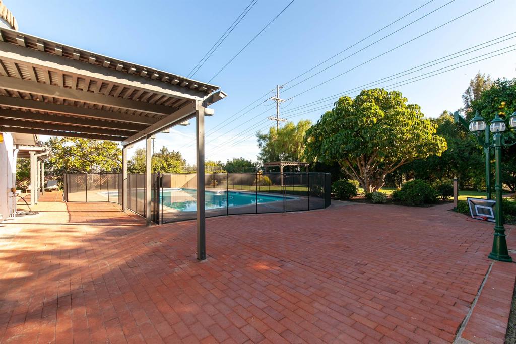 Del Cerro - Residential