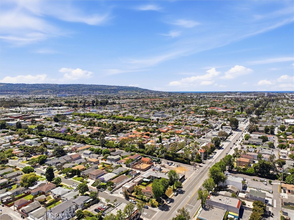 2310 Torrance Blvd