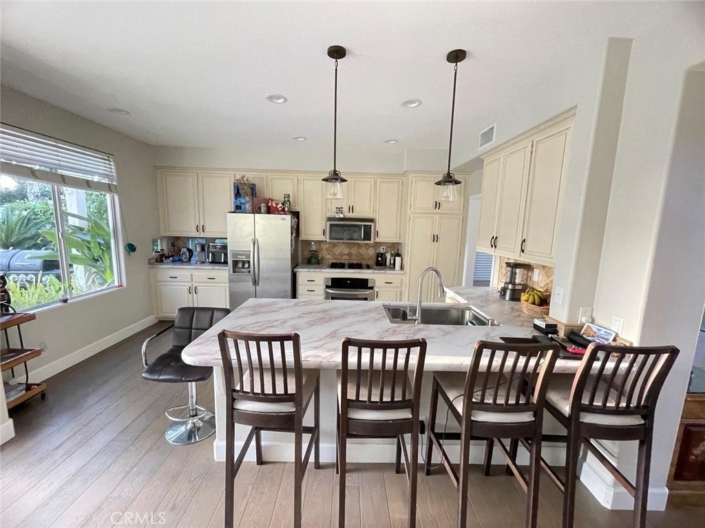 3955 Sunsetridge Road