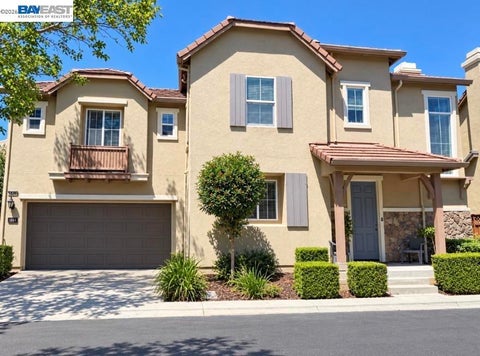 Photo of 427 N Estes Way Way, Mountain House, CA 95391 (MLS # 41142944)