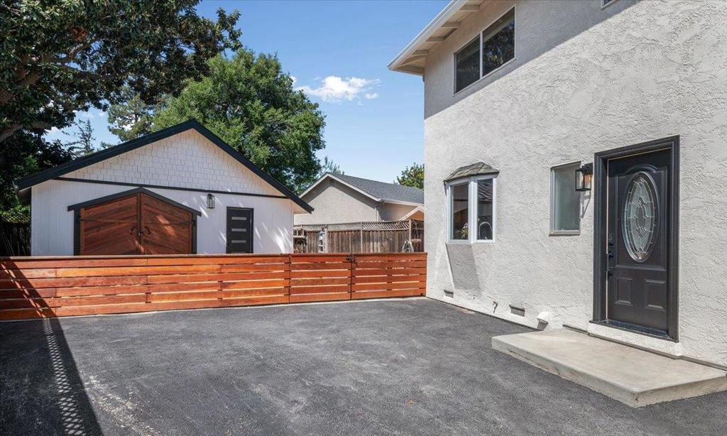 1301 Spencer