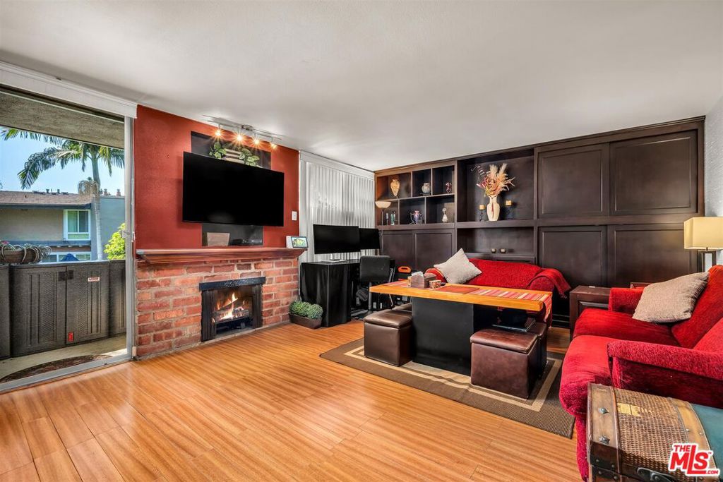 6305 Green Valley Circle