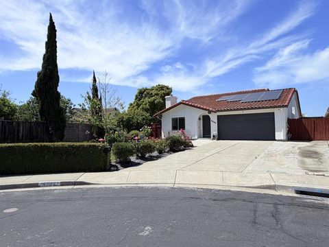 Photo of 4308 Granite Court, Union City, CA 94587 (MLS # ML82044590)