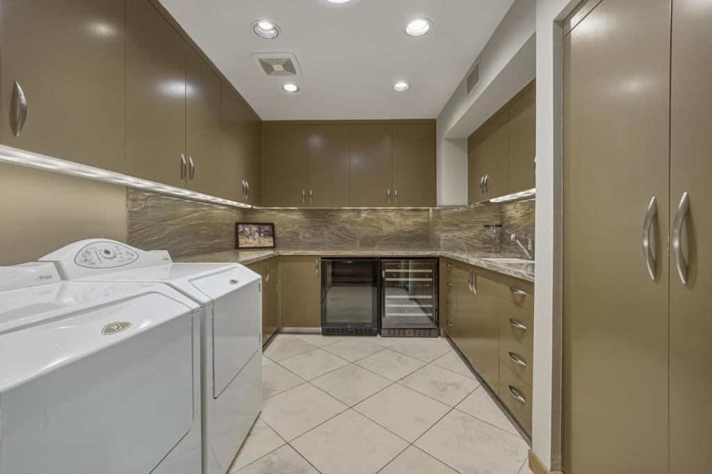 Thunderbird Heights - Residential