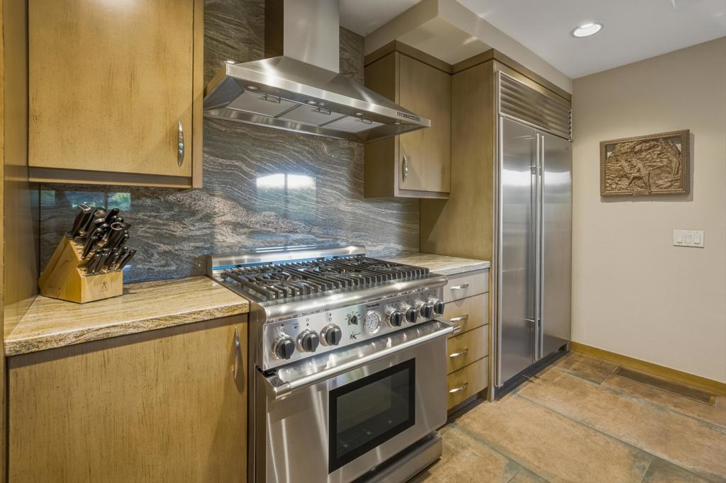 Thunderbird Heights - Residential