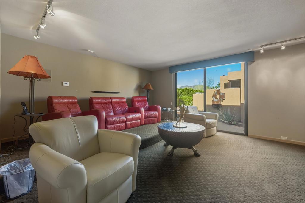 Thunderbird Heights - Residential