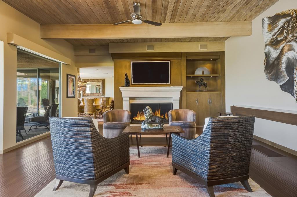 Thunderbird Heights - Residential