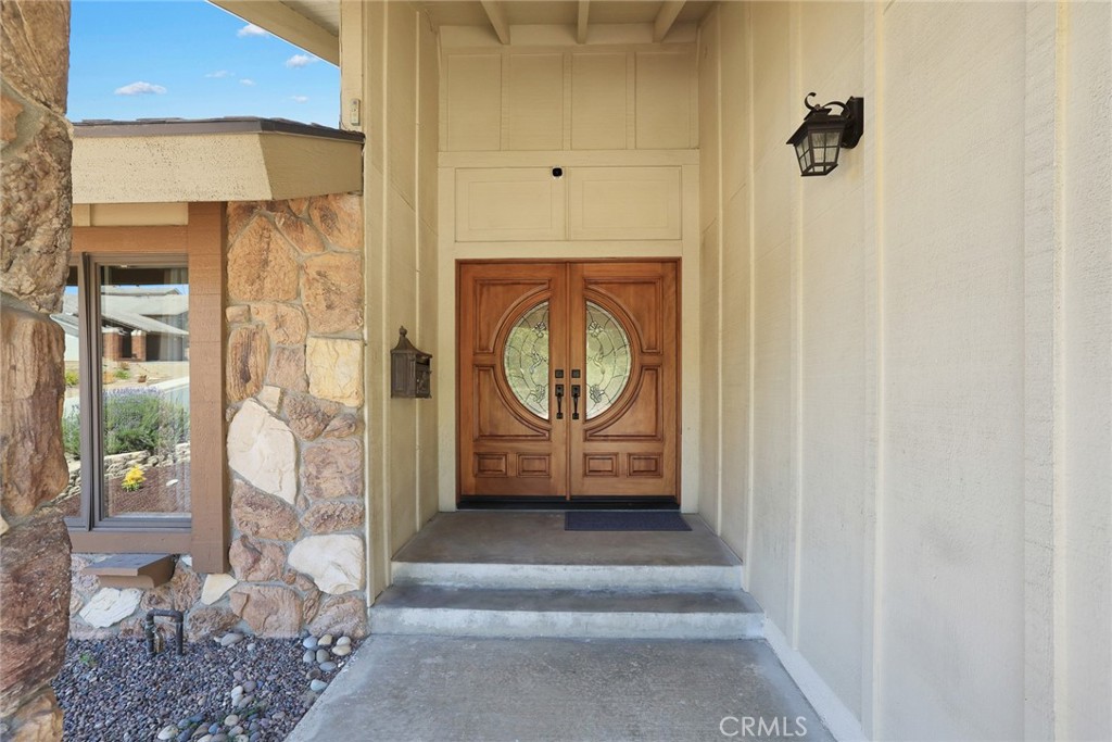 22610 Blue Palm Ln