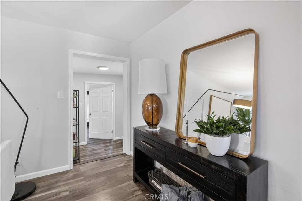 1241 Viviwood
