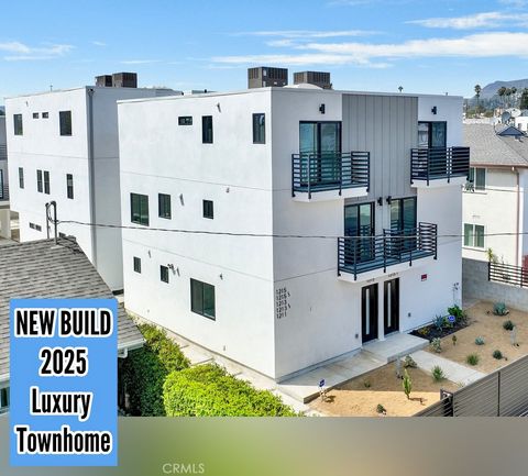Photo of 1213 N. Kingsley Drive N #1213 1/2, Los Angeles, CA 90029 (MLS # OC25217508) Photo of 1213 N. Kingsley Drive N #1213 1/2, Los Angeles, CA 90029 (MLS # OC25217508)