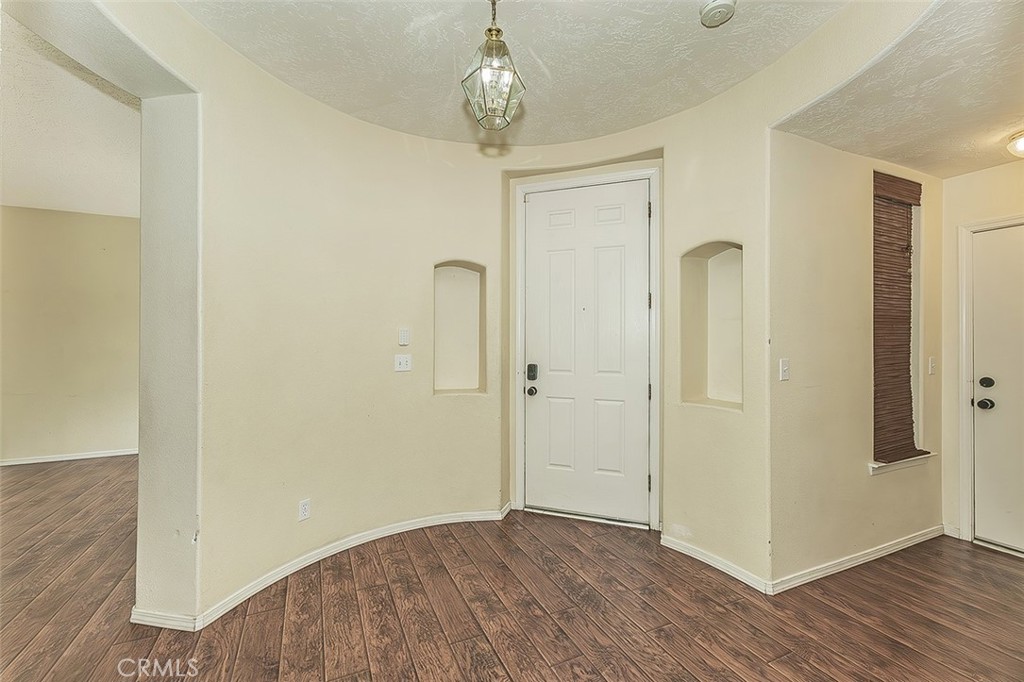 Properties 3 1377 Fenmore