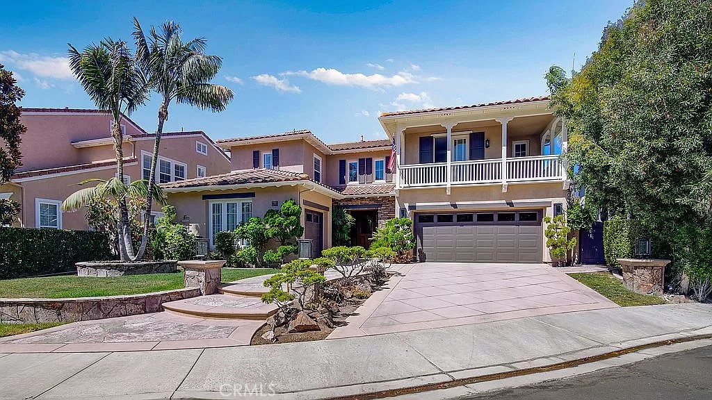 430 Camino Bandera