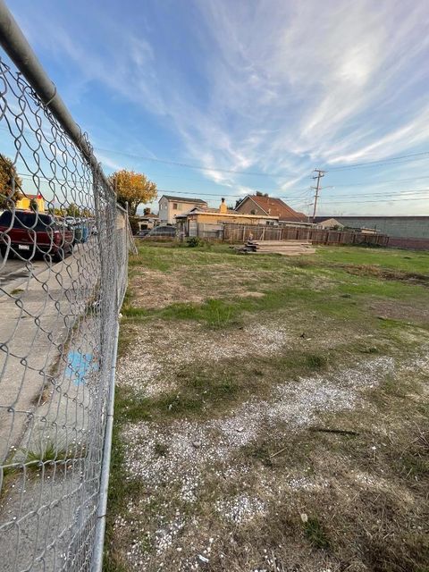 1100 Norton Street San Mateo CA 94401