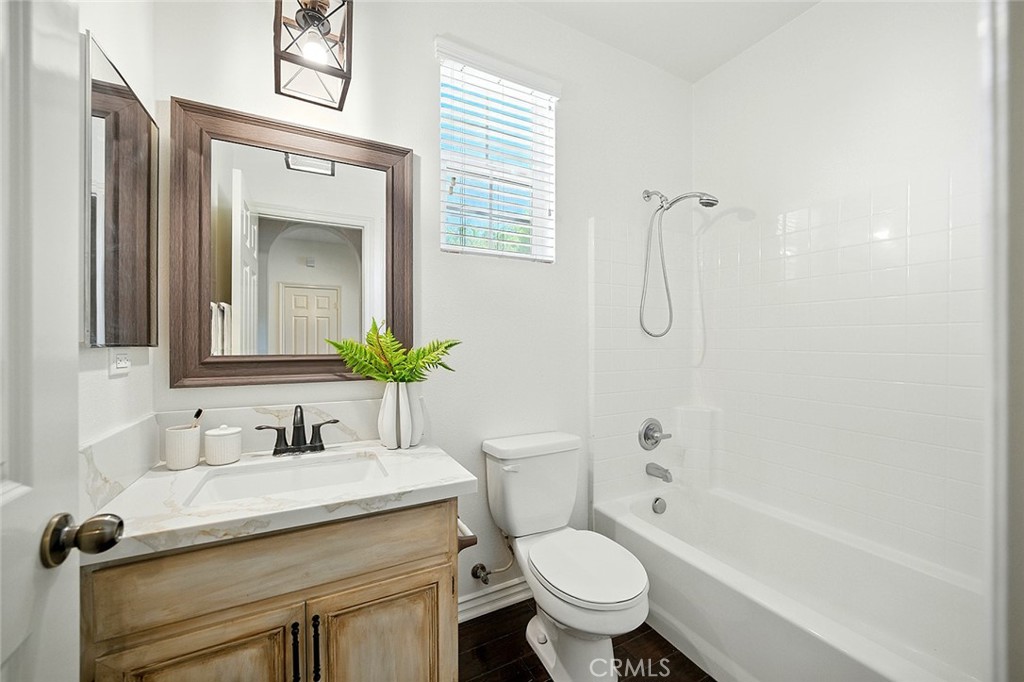 4331 Altivo Lane