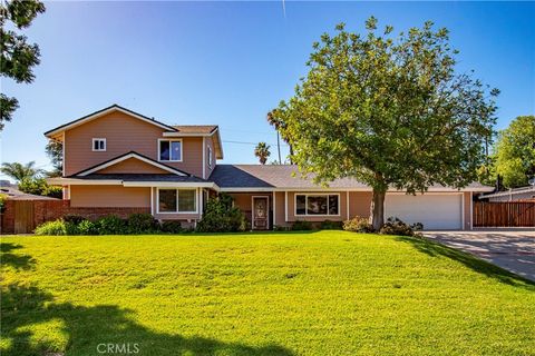 Photo of 1629 Fremont Drive, Thousand Oaks, CA 91362 (MLS # SR26081971)