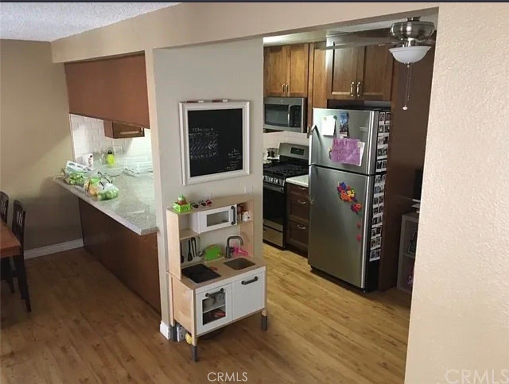216 E Fir