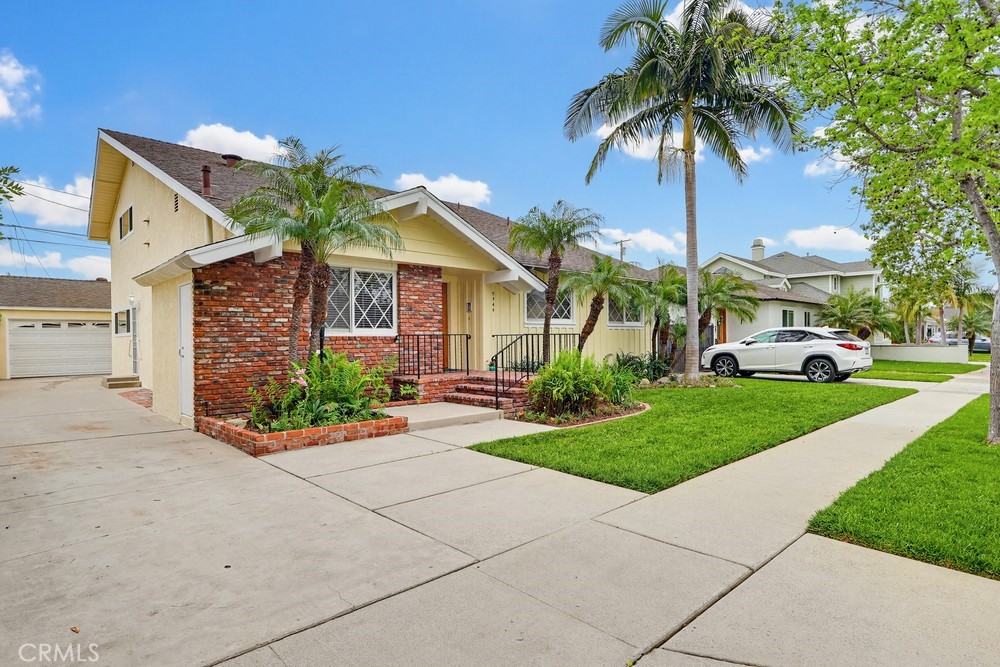 5346 E Flagstone Street