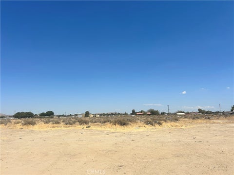 Photo of 0 90th E, Sun Village, CA 93543 (MLS # PW26188730)