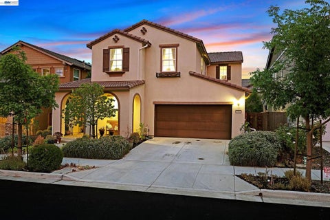 Photo of 6460 Godani St ST, Gilroy, CA 95020 (MLS # 41146521)