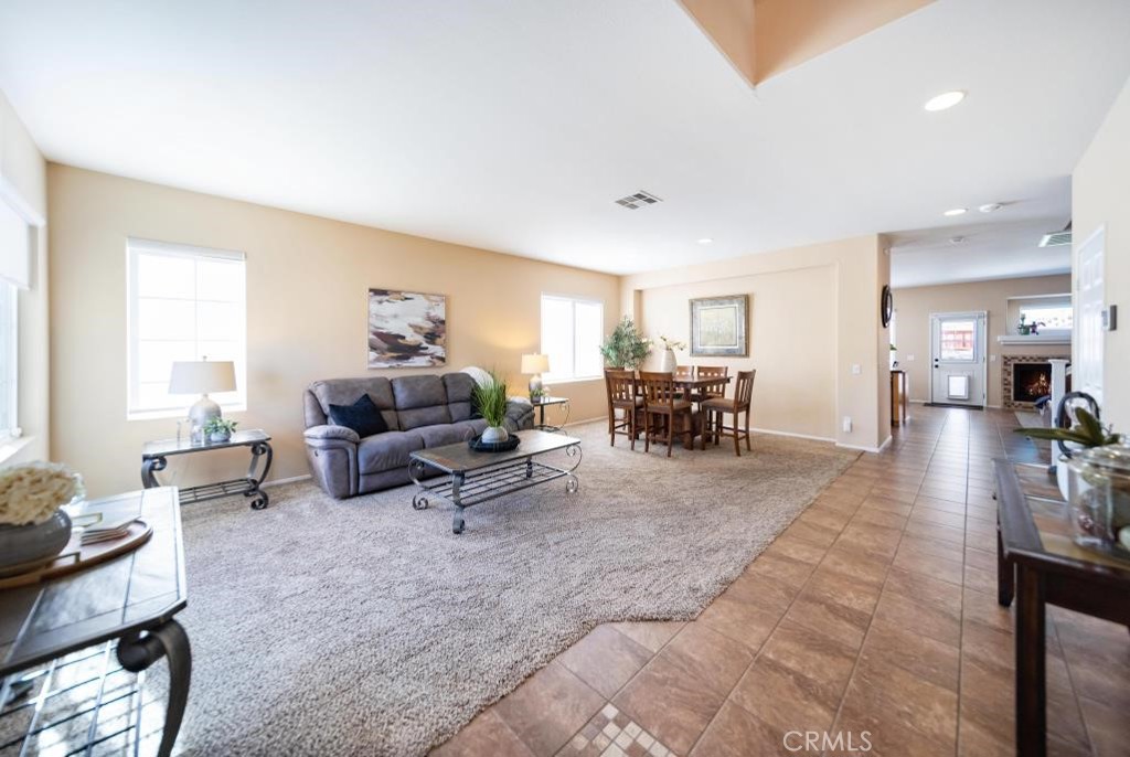 29063 Boulder Crest