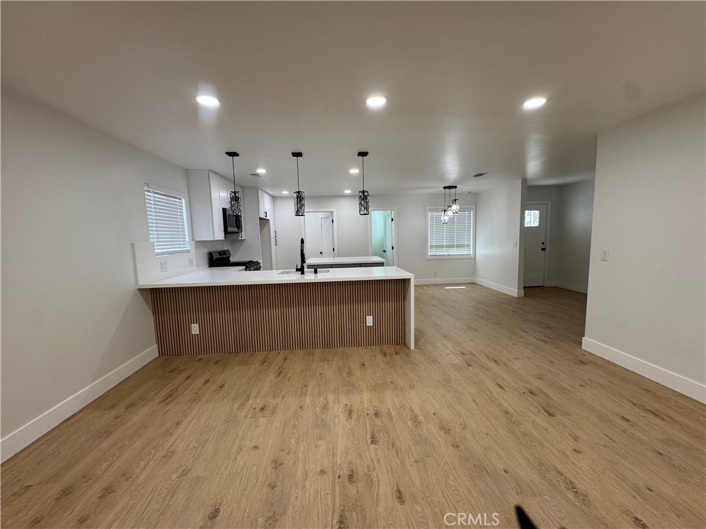 1873 W Broadway