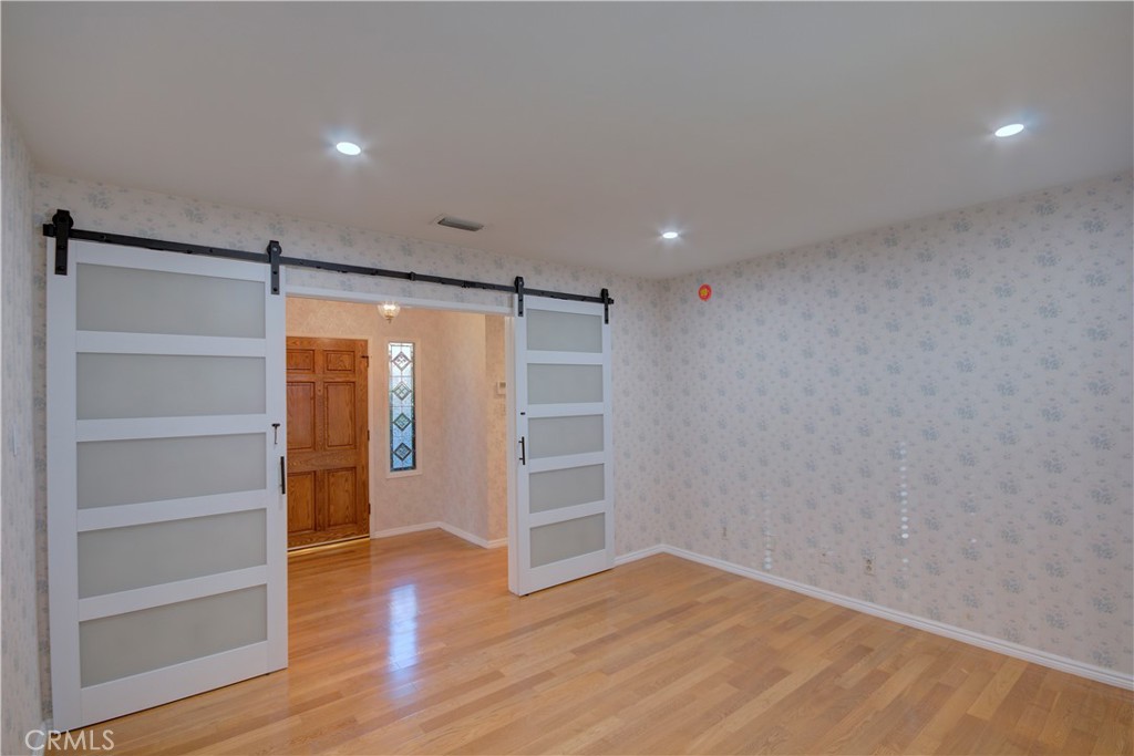 Not Applicable-105 - Residential Lease