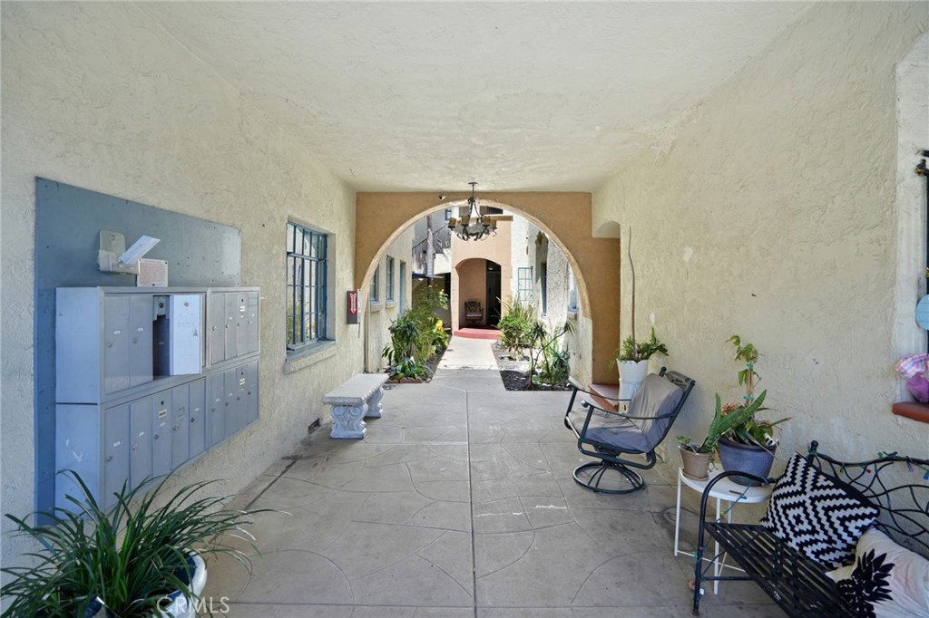 Downtown (DT) - Residential Income