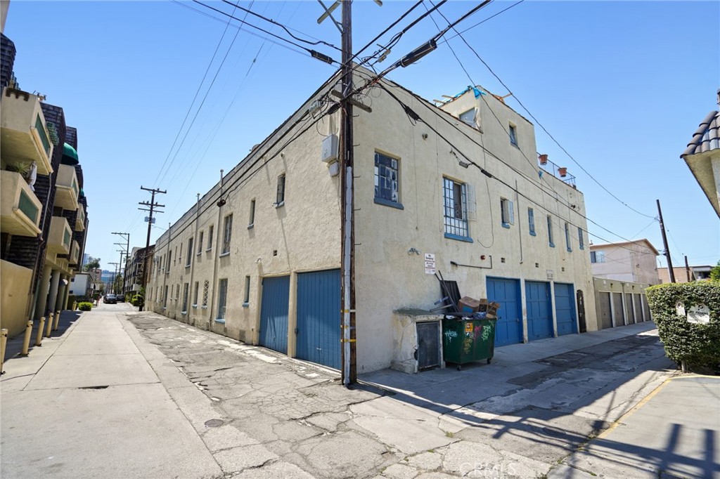 Downtown (DT) - Residential Income