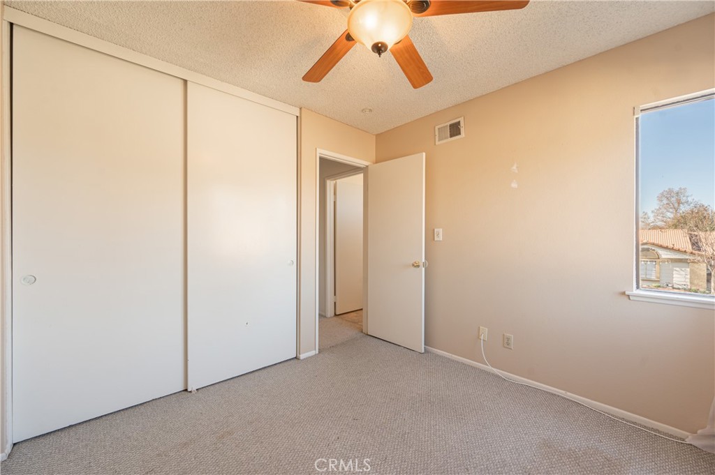 Valencia Glen (VLGL) - Residential