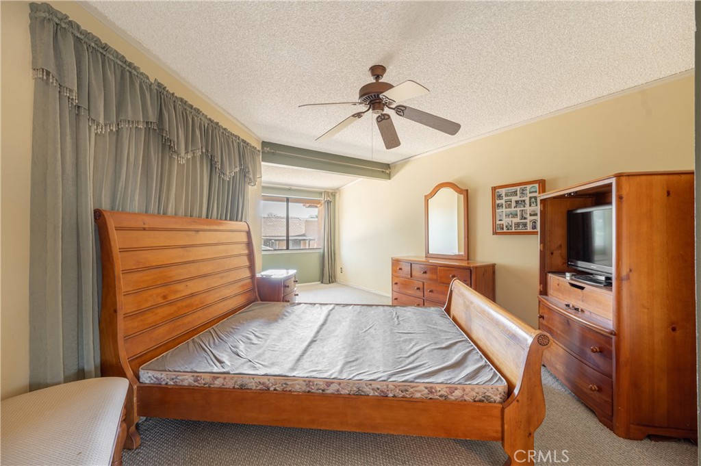 Valencia Glen (VLGL) - Residential