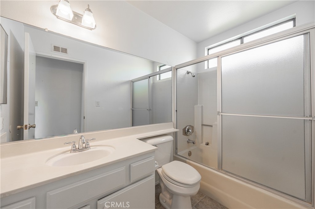 Valencia Glen (VLGL) - Residential