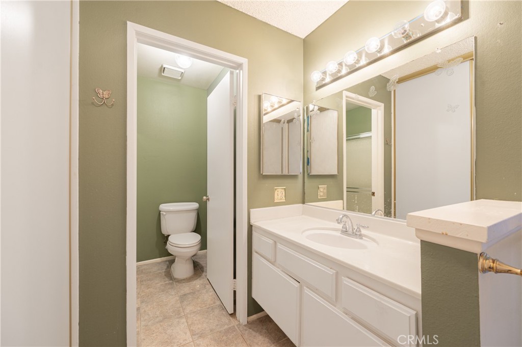 Valencia Glen (VLGL) - Residential