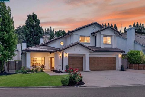 Photo of 719 Bourne Ct Ct, Danville, CA 94506 (MLS # 41141582)