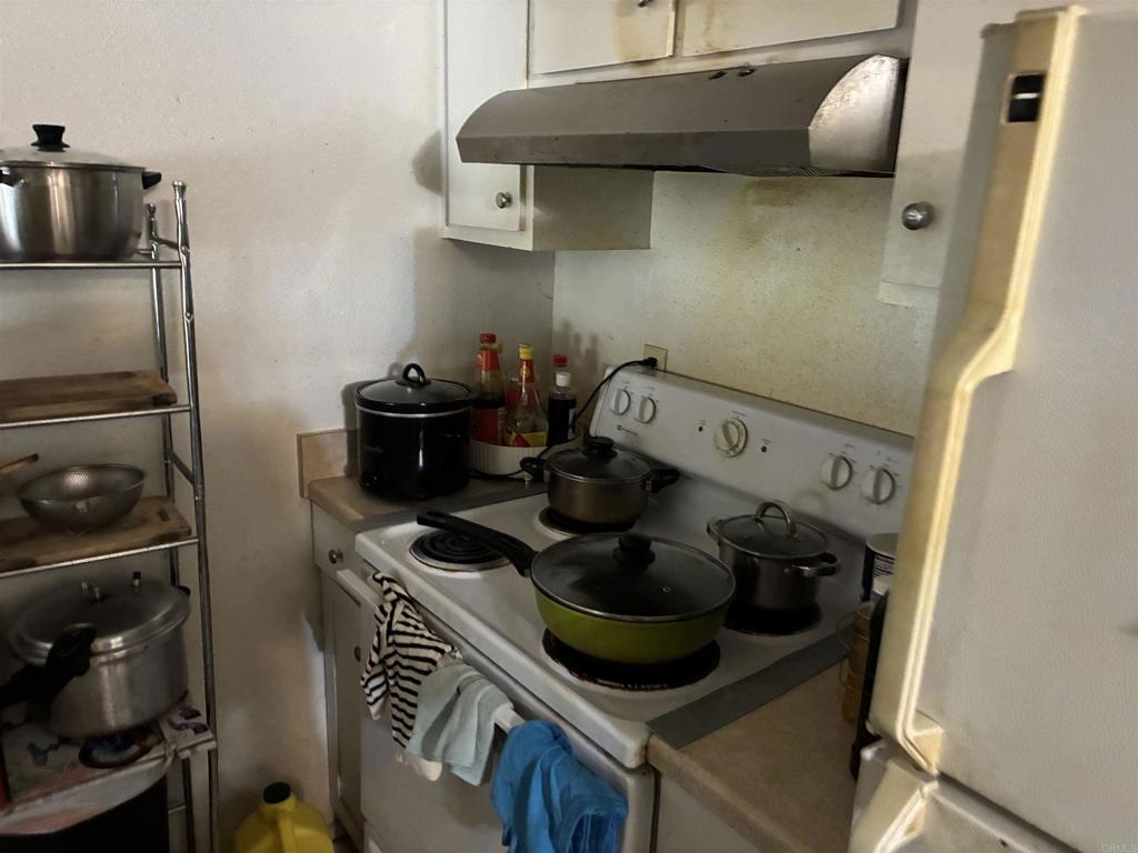 Properties 3 8034 Linda Vista Road 1D