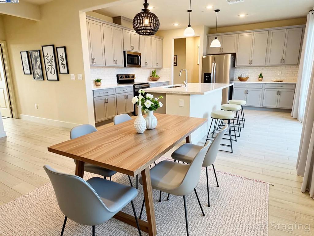 DEER VALLEY - Residential