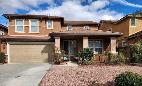 Photo of 29754 Maxmillian Ave, Murrieta, CA 92563 (MLS # CV25264940)