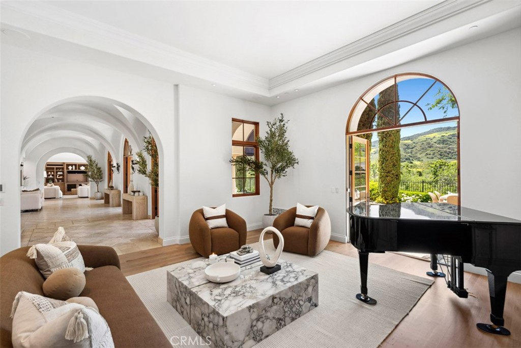 Shady Canyon Custom (SHDC) - Residential