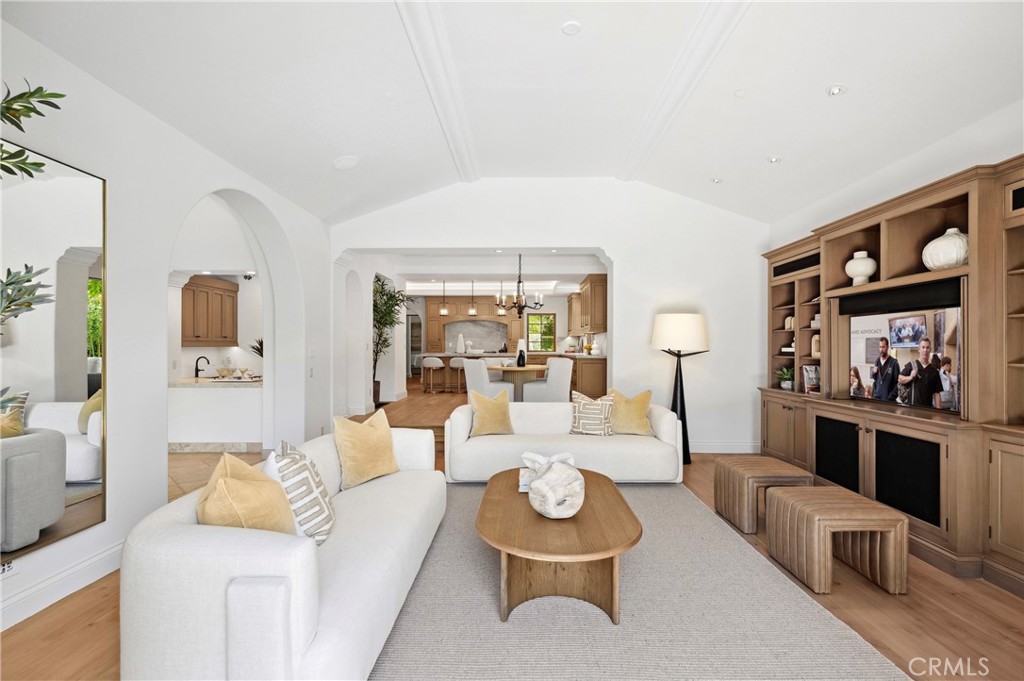 Shady Canyon Custom (SHDC) - Residential