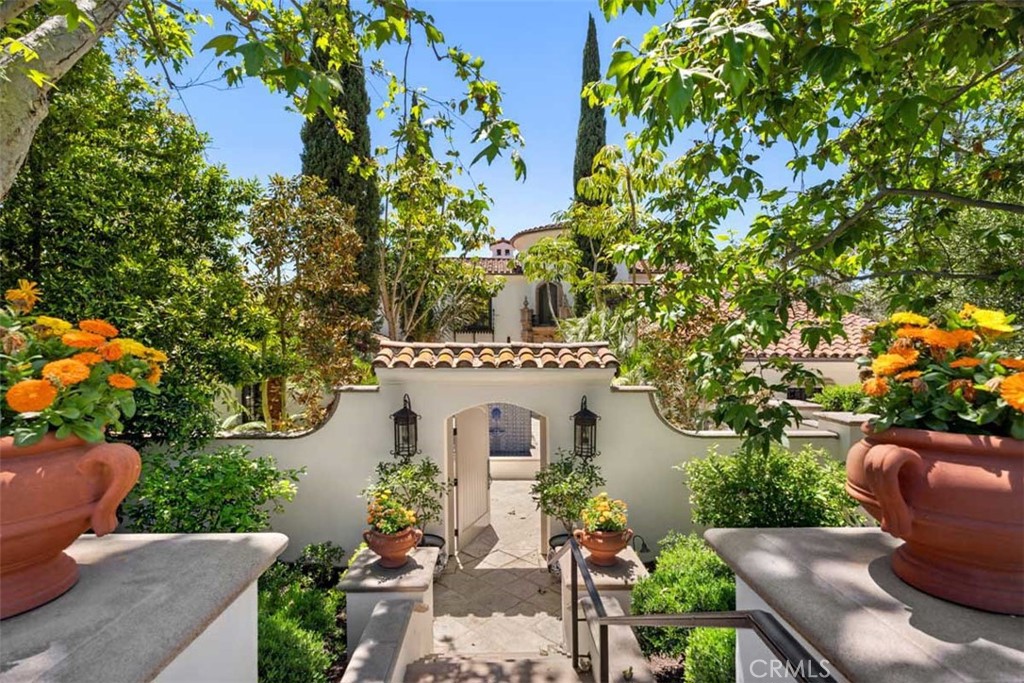 Shady Canyon Custom (SHDC) - Residential