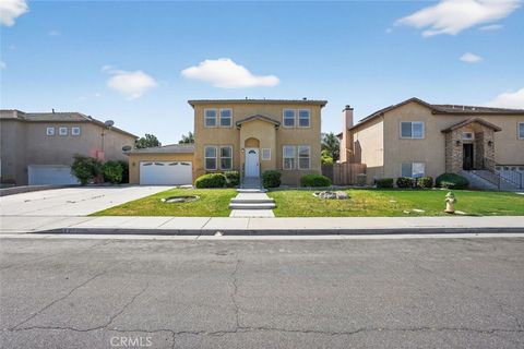 Photo of 423 Rian Noelle Court, Bakersfield, CA 93308 (MLS # SR26063412)