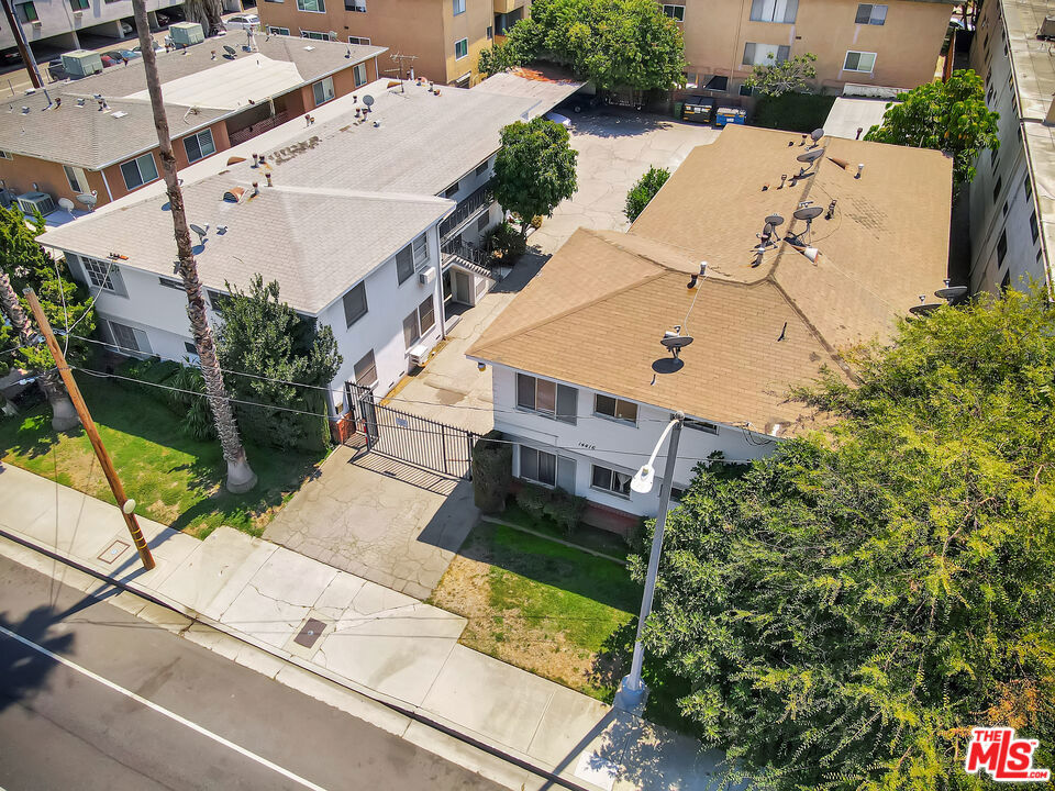 14410 Magnolia Boulevard