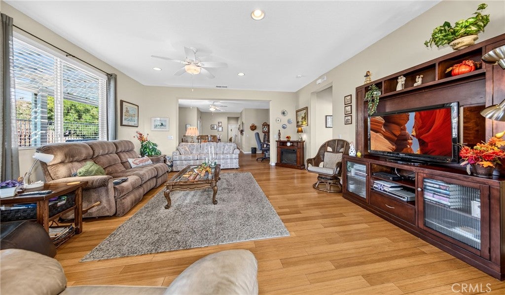 124 Lopez Way