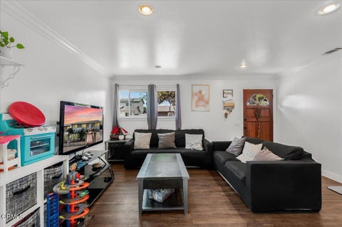 Tiny photo for 1844 Macarthur Place, Oxnard, CA 93033 (MLS # V1-38334)