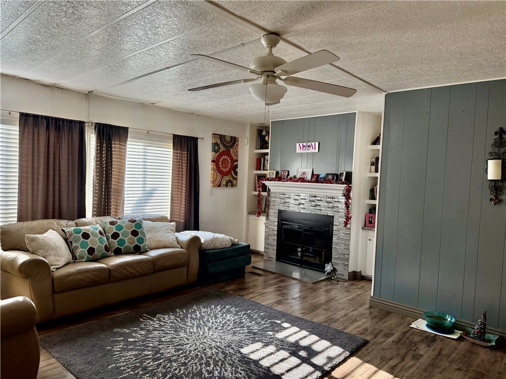1456 E Philadelphia Unit #266