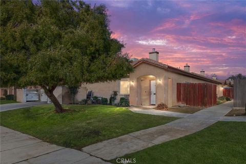 Photo of 548 Yellow Meadow Ct. Ct, Bakersfield, CA 93308 (MLS # SR25269943)