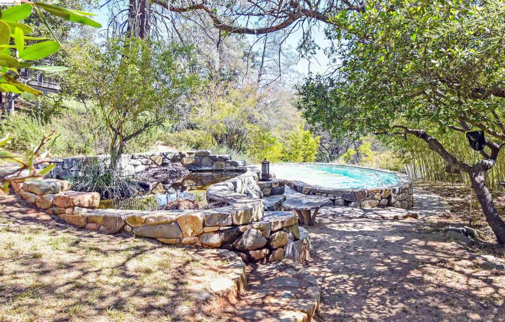 17270 Robin Ridge